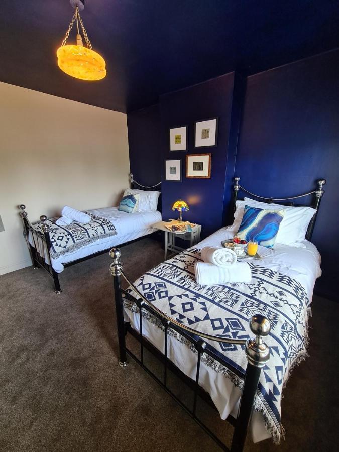 Rumer Hill House A Unique Boutique Styled Place To Stay In Cannock Close To A5 The Mcarthur Glen Outlet Great Wyrley Eksteriør billede
