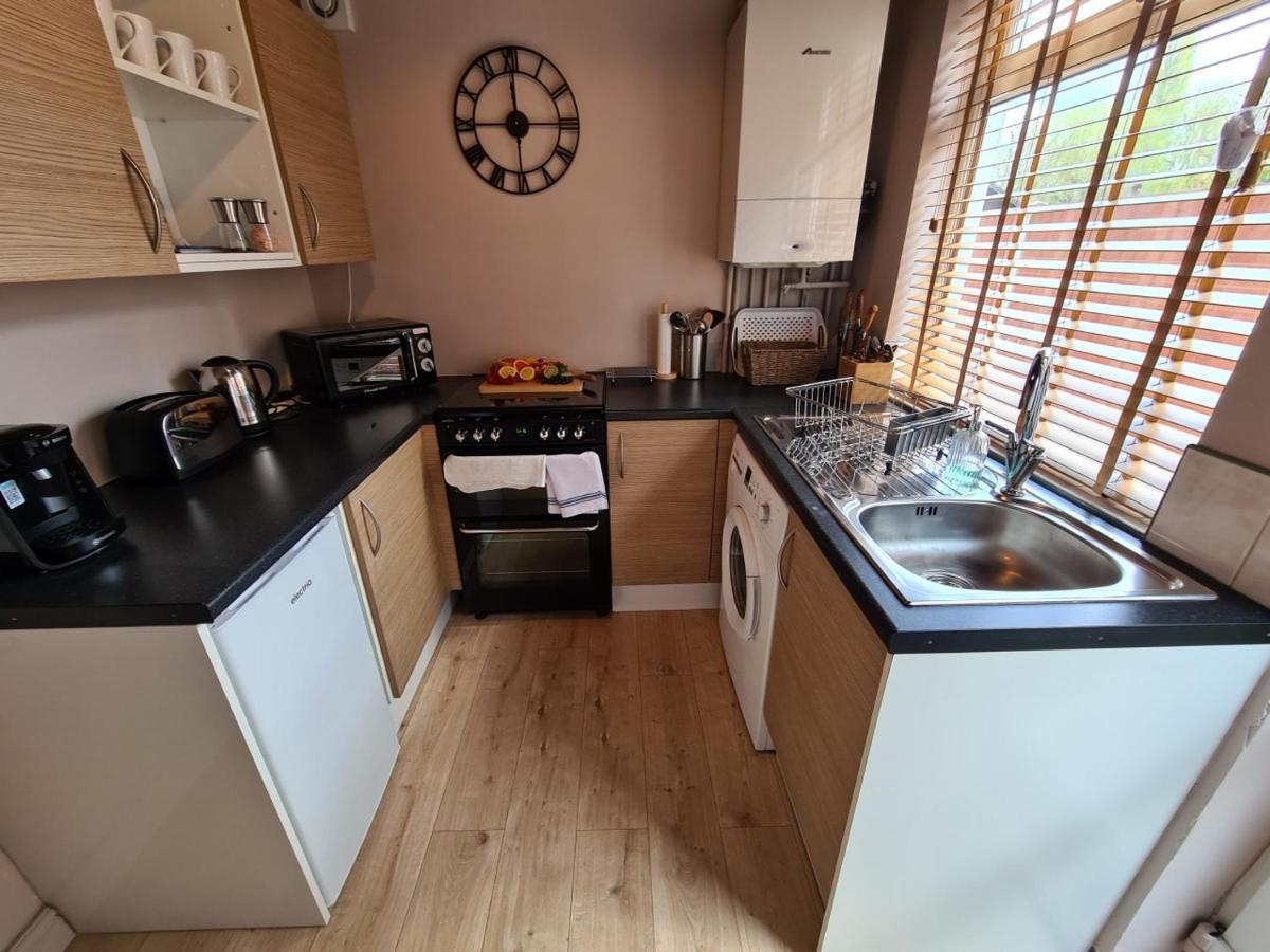 Rumer Hill House A Unique Boutique Styled Place To Stay In Cannock Close To A5 The Mcarthur Glen Outlet Great Wyrley Eksteriør billede